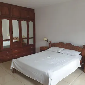 Palmont Commercial Self-catering - Апартаменты